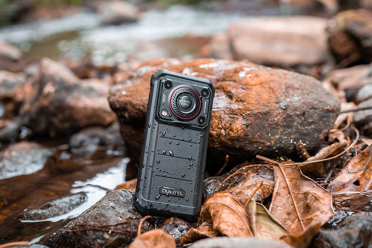 Oukitel WP36 - IP68 älypuhelin - Korjausasema